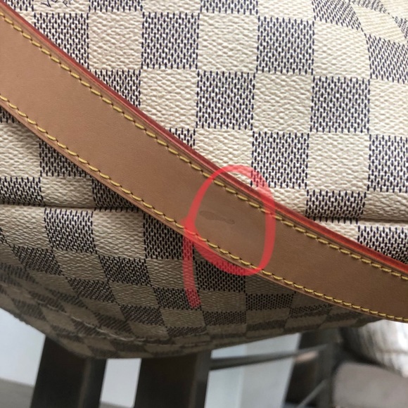 Louis Vuitton Artsy MM + Shoulder Strap - Picture 7 of 8